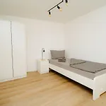 Gruppenquartier 170 Qm Appartement *