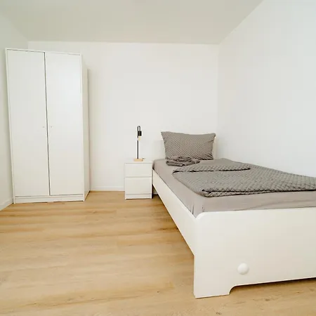 Gruppenquartier 170 Qm Διαμέρισμα